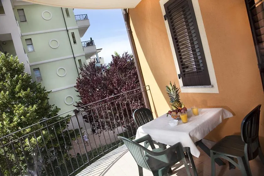 Residenza Pic Nic Bellaria-Igea Marina 0*,