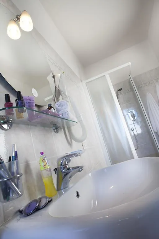 Residenza Pic Nic Bellaria-Igea Marina Bed & Breakfast